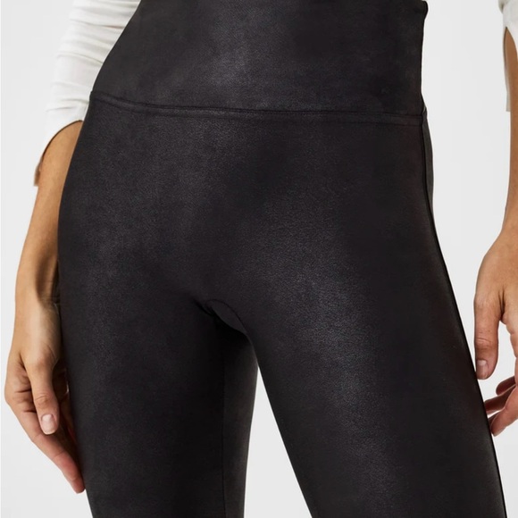 Spanx faux leather leggings size Medium - Picture 4 of 12